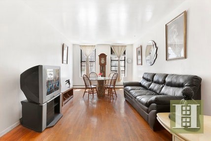 5 W 107th St unit 4C, New York, NY 10025 - photo 1