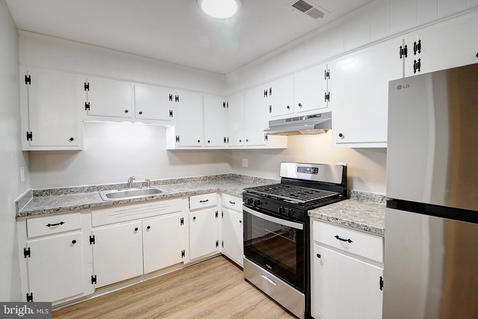 1599 N East St unit 12, Frederick, MD 21701 - photo 1