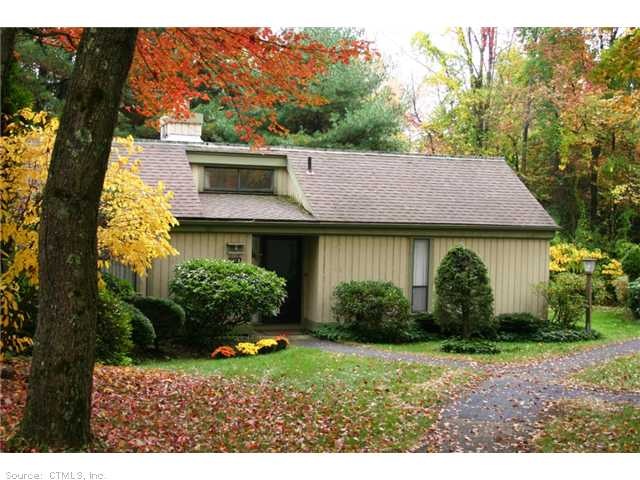 957 Heritage Village unit 957, Southbury, CT 06488 - photo 1