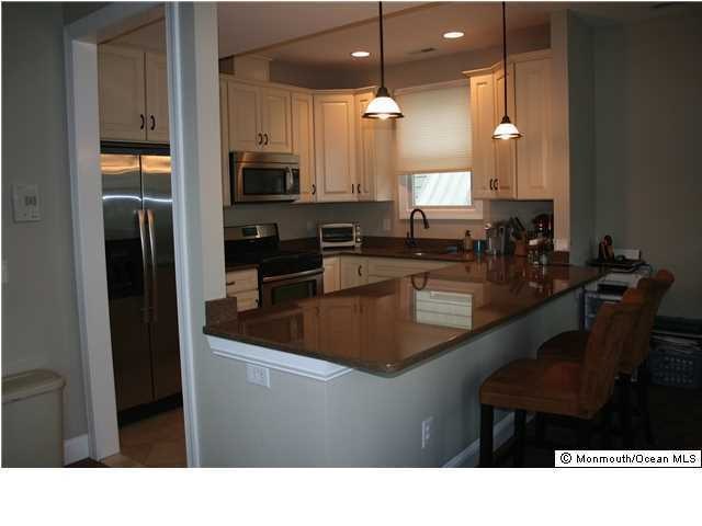 512 Warren Ave unit Rear, Spring Lake, NJ 07762 - photo 1