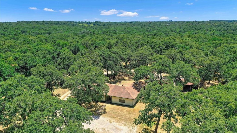 706 County Road 263, Gainesville, TX 76240 - photo 1