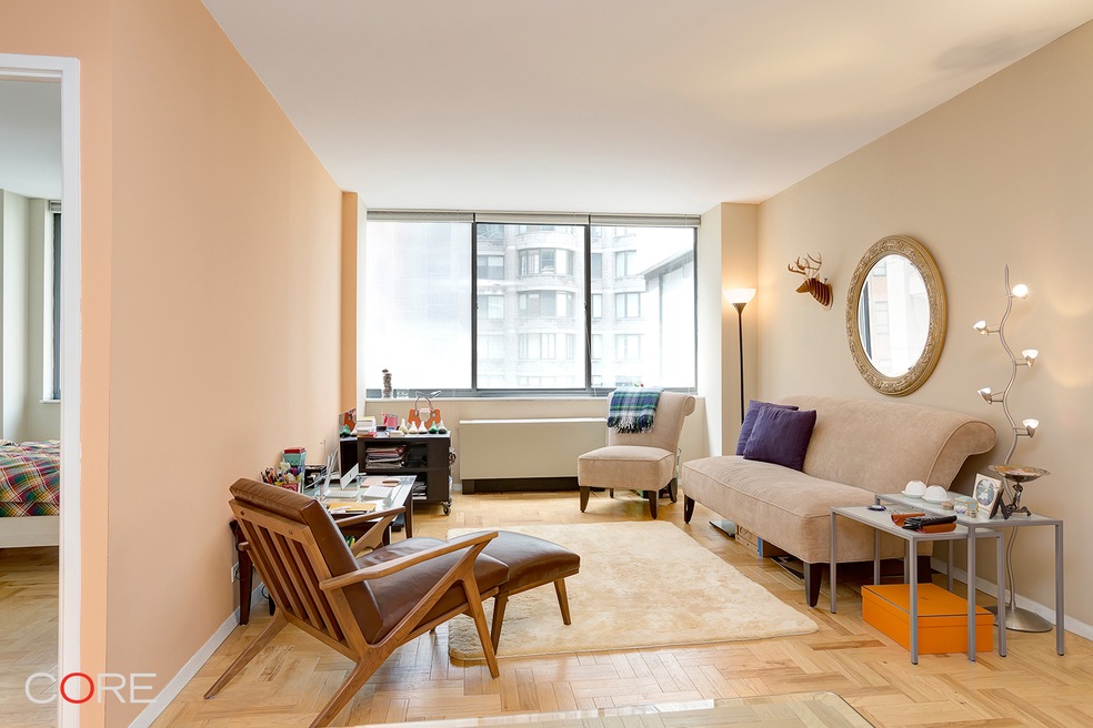 The Allegro unit 10F, New York, NY 10023 - photo 1