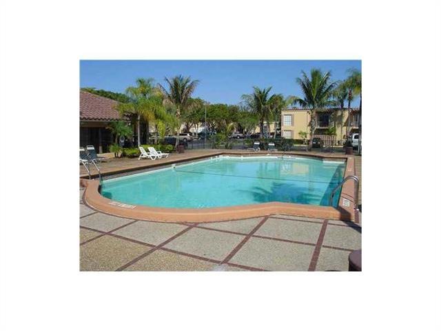 Swimming Pool/Hot Tub/Sauna