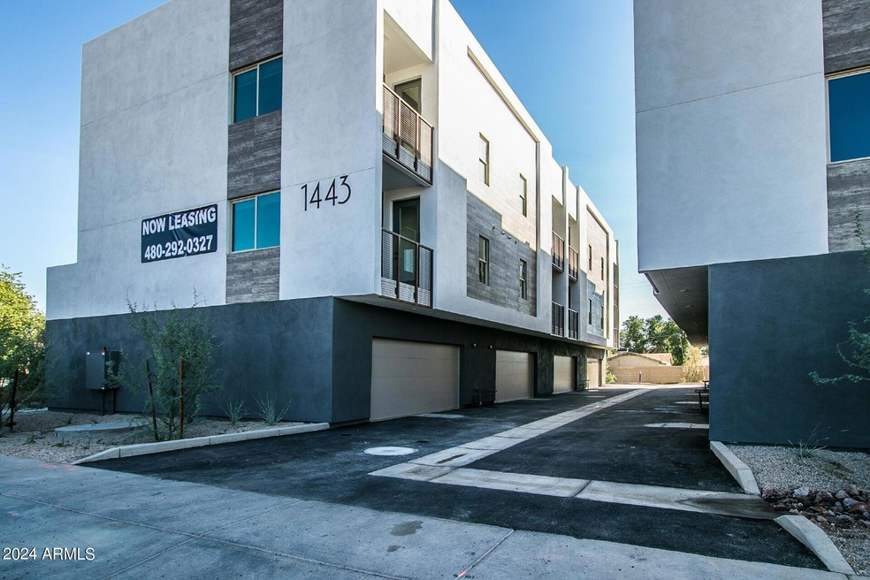 1443 E Osborn Rd unit 2, Phoenix, AZ 85014 - photo 1