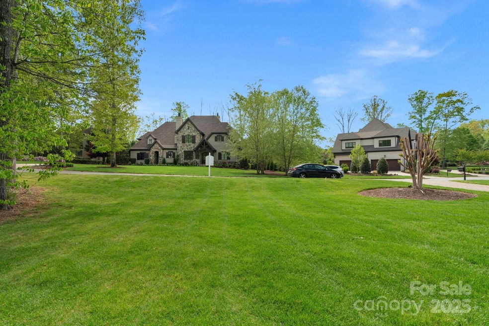 Under Contract $399,900