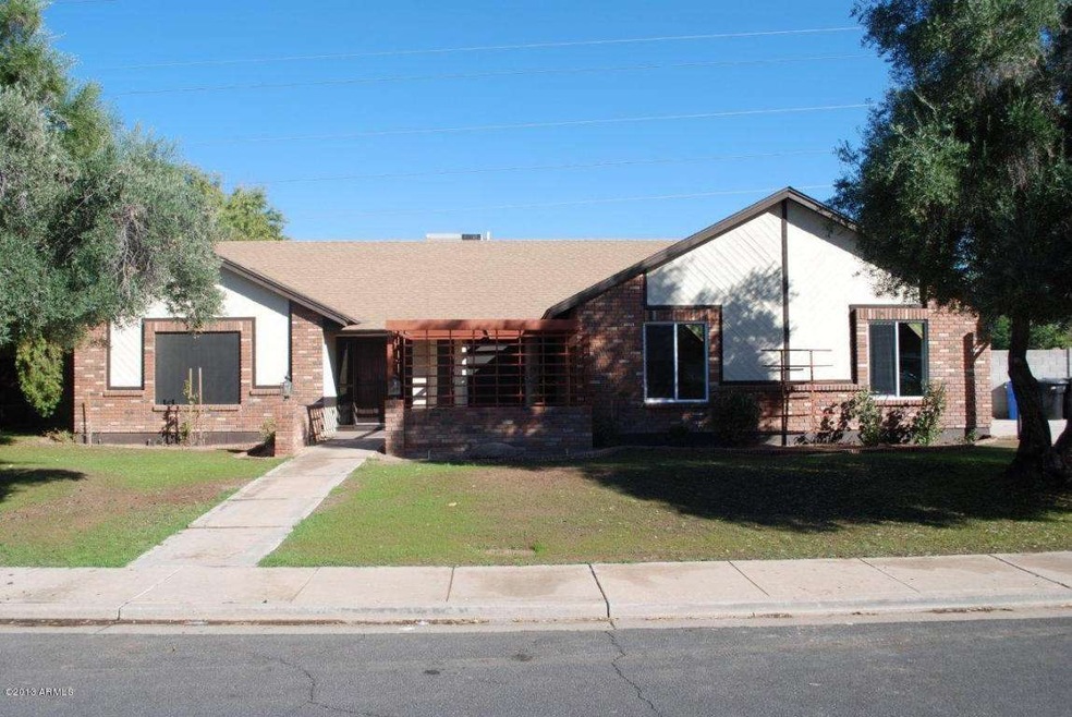 1241 S Maple, Mesa, AZ 85206 - photo 1