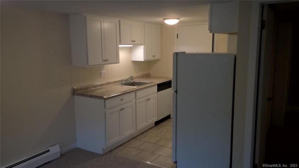 5 Prospect St unit 1, New Hartford, CT 06057 - photo 1