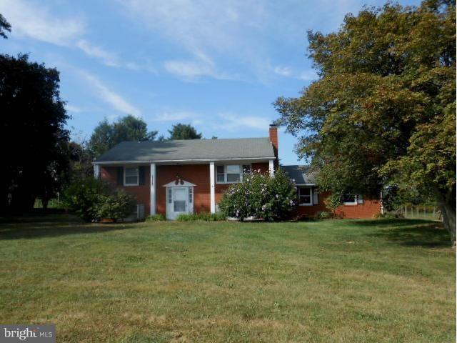 18632 Poffenberger Rd, Hagerstown, MD 21740 - photo 1