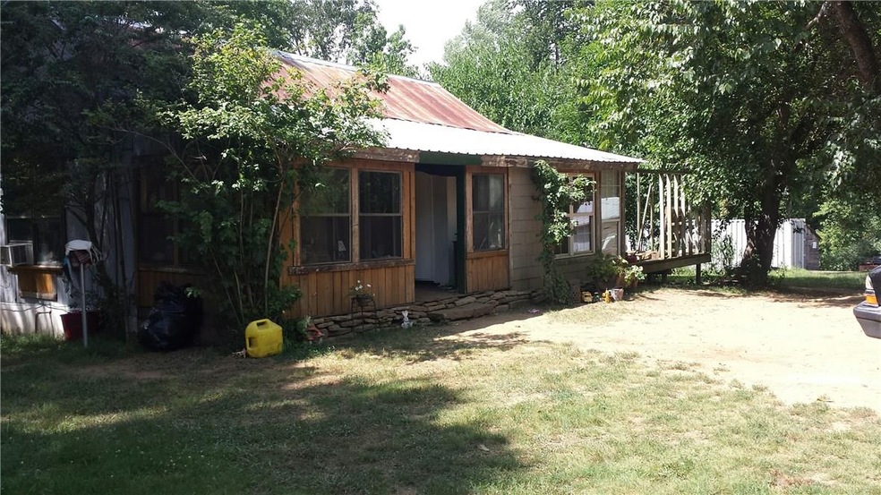 177 Madison 5245, Elkins, AR 72727 - photo 1