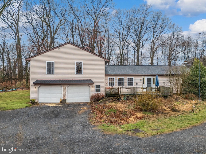 552 Baldy Hill Rd, Alburtis, PA 18011 - photo 1