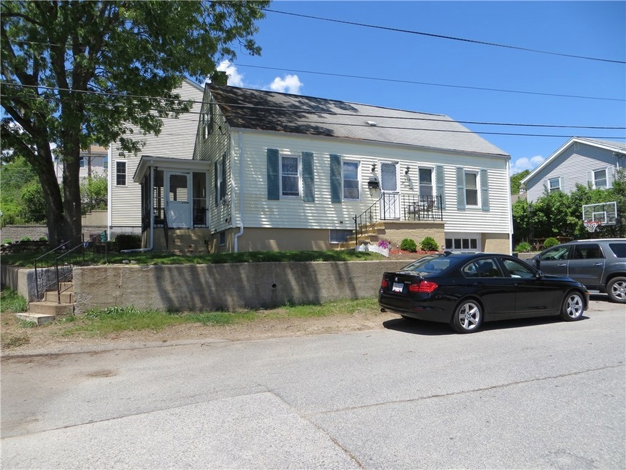 229 Fairfield Ave, Woonsocket, RI 02895 - photo 1