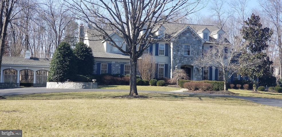 15436 Kentwell Cir, Centreville, VA 20120 - photo 1