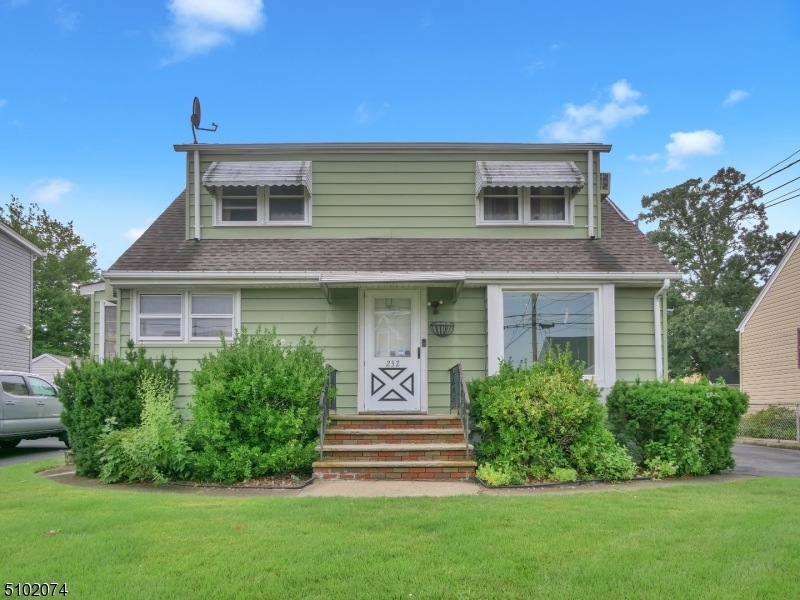 232 Evans Place, Saddle Brook, NJ 07663 - photo 1