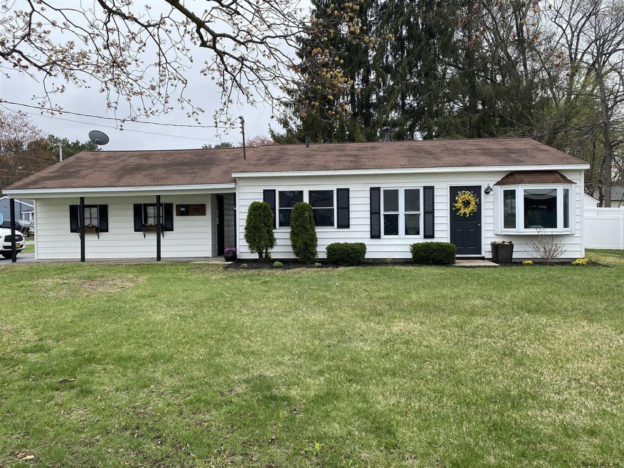 111 Fairground Ave, Ballston Spa, NY 12020 - photo 1