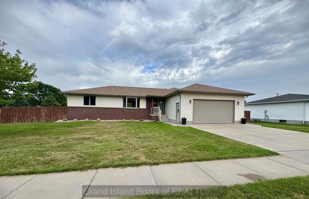 Pending $370,000