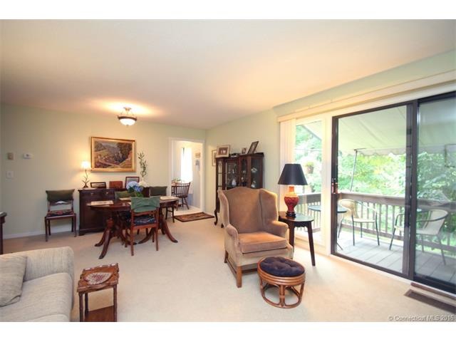 538D Heritage Village unit 538D, Southbury, CT 06488 - photo 1