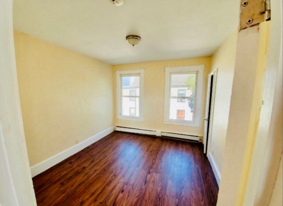 22 Whittier St unit 2, Lynn, MA 01902 - photo 1