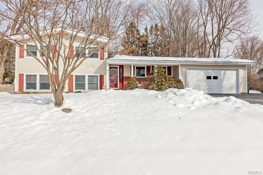 298 Somerston Rd, Yorktown Heights, NY 10598 - photo 1