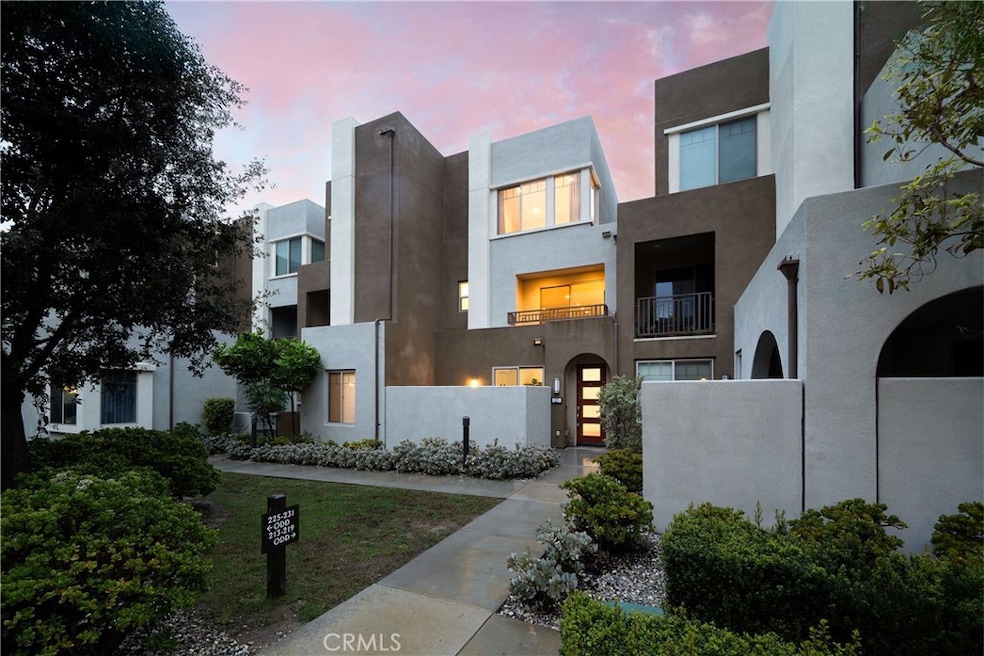 217 Magnet, Irvine, CA 92618 - photo 1