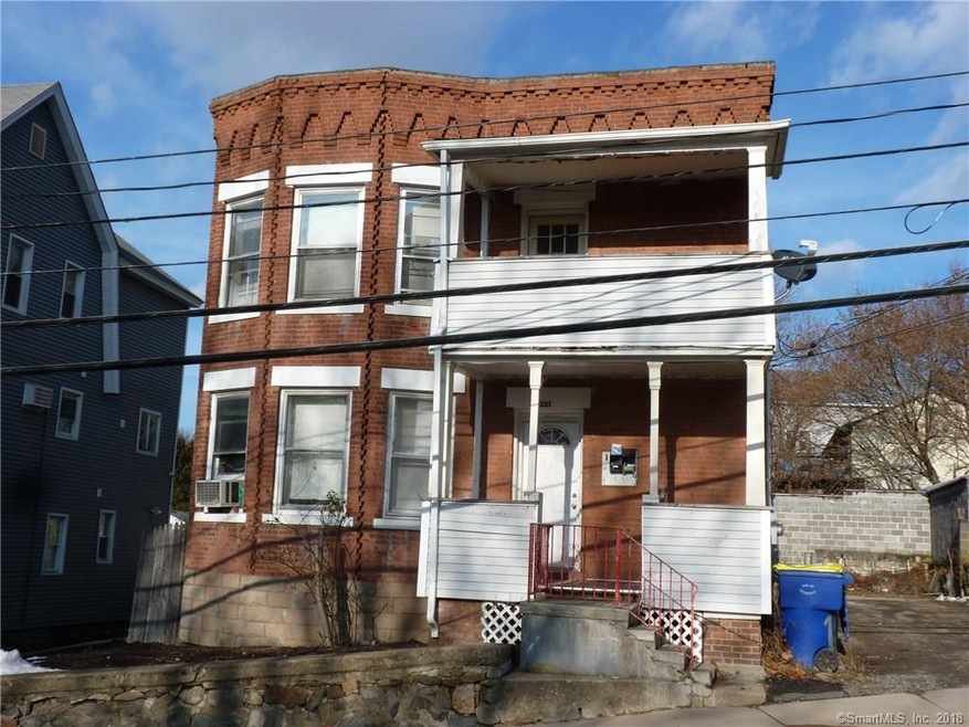 201 Division St, Waterbury, CT 06704 - photo 1