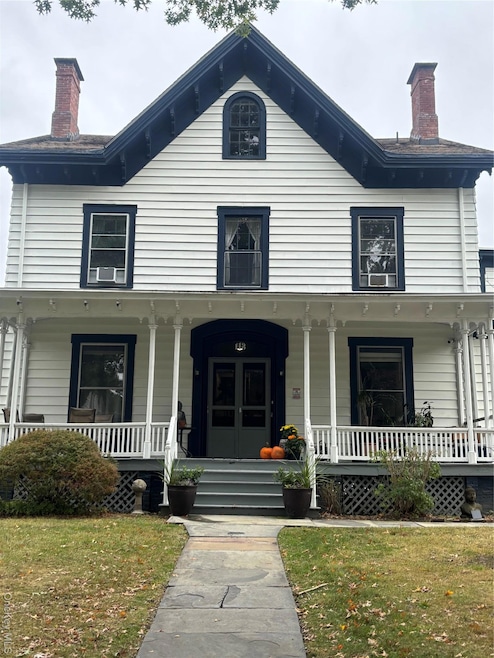 For Rent $2,200/month