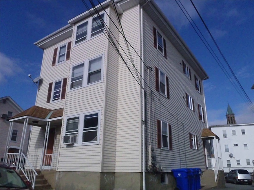 7 Carson St, Pawtucket, RI 02860 - photo 1