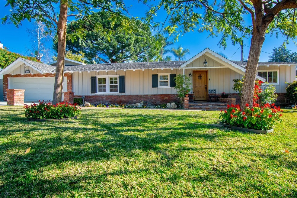 644 S Parish Place, Burbank, CA 91506 - photo 1