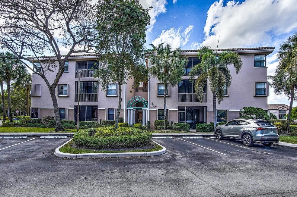 Welcome home to your top-floor condo!