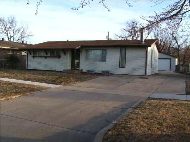 4511 W. 9th Street, Great Neighborhood!!!