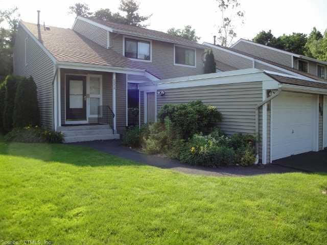 600 Mountain Rd unit A, West Hartford, CT 06117 - photo 1