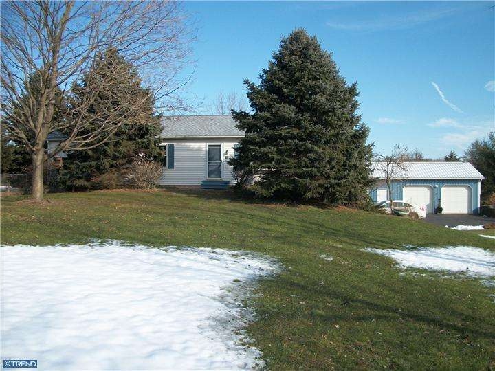 1011 Saint Pauls Church Rd, Pennsburg, PA 18073 - photo 1