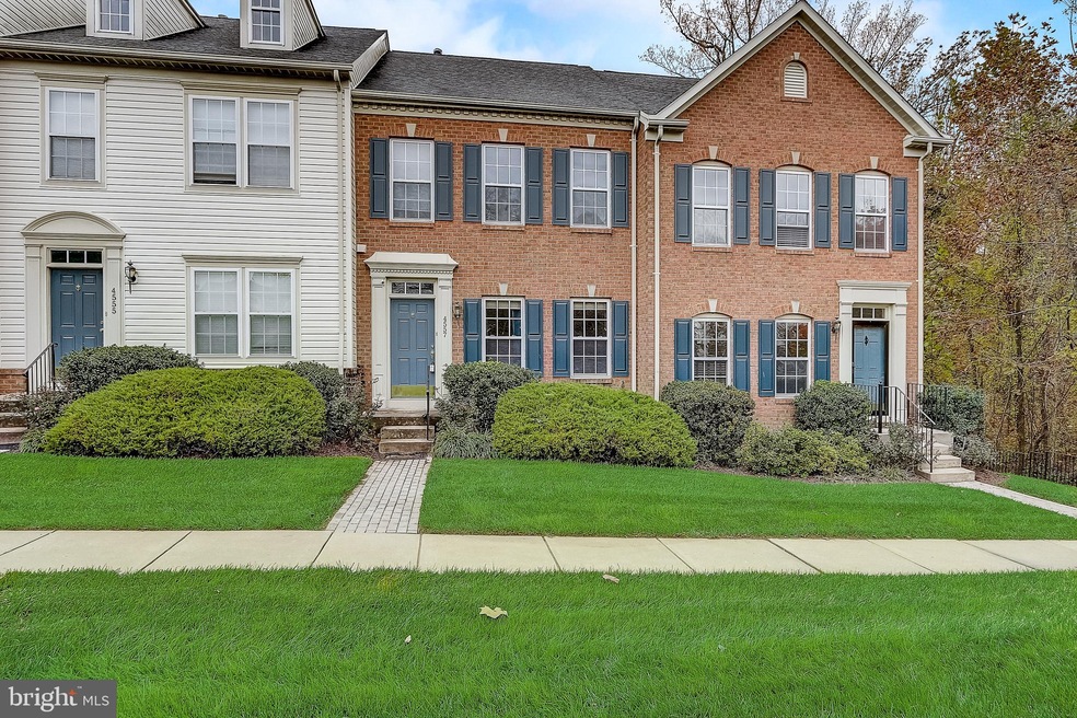 4557 Hidden Stream Ct, Owings Mills, MD 21117 - photo 1