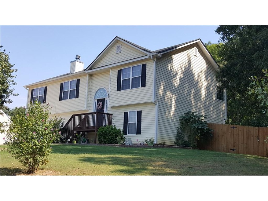 1214 Palmer Dr, Winder, GA 30680 - photo 1