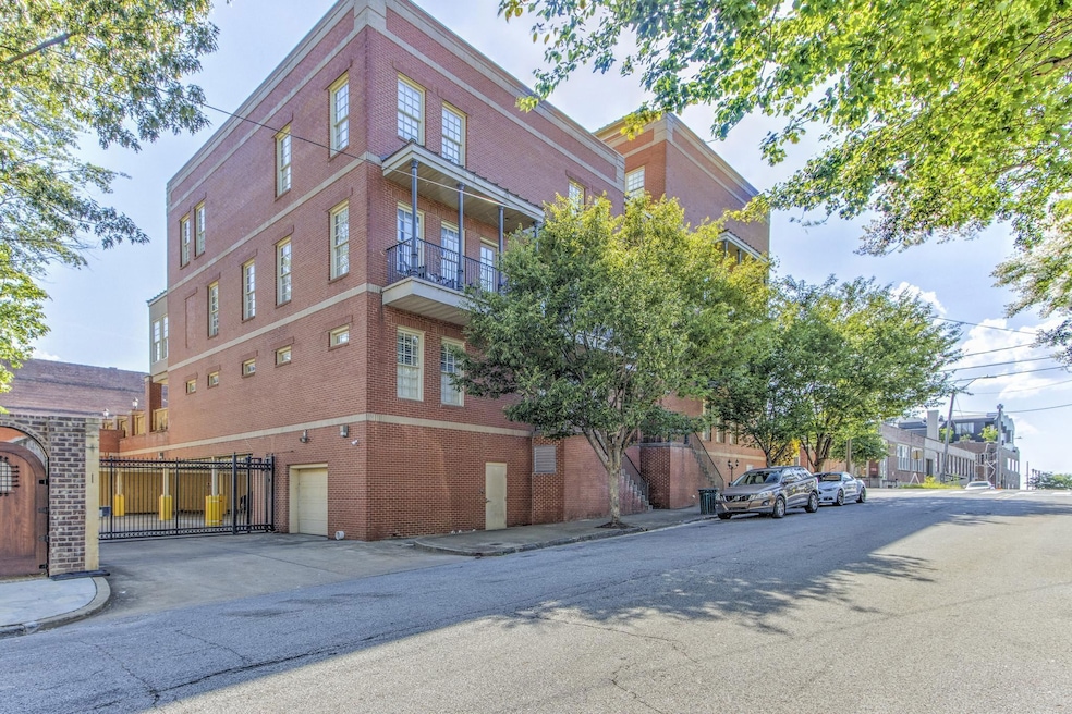 65 E Pontotoc Ave unit 303, Memphis, TN 38103 - photo 1