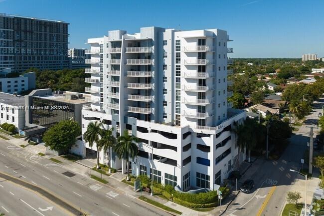 Gateway to the Grove unit 608, Miami, FL 33133 - photo 1