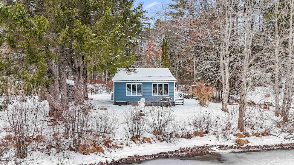 23 Hammond Rd, Deerfield, NH 03037 - photo 1