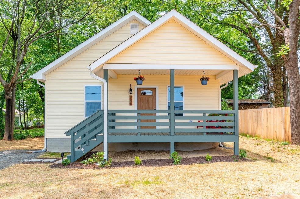 746 Opal St, Statesville, NC 28677 - photo 1