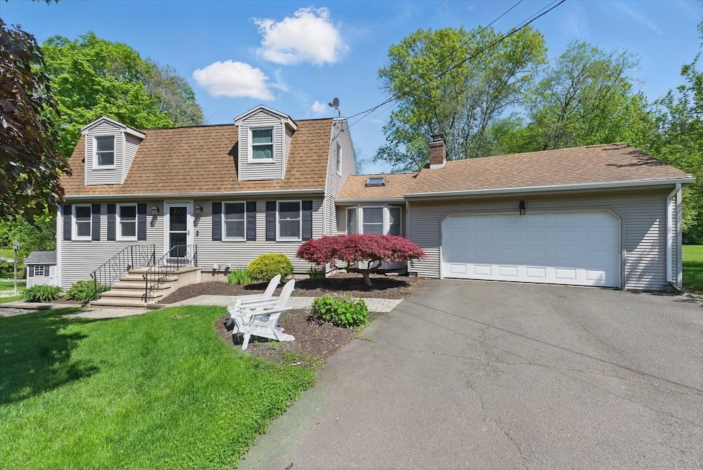 7 Beechwood Cir, Cromwell, CT 06416 - photo 1