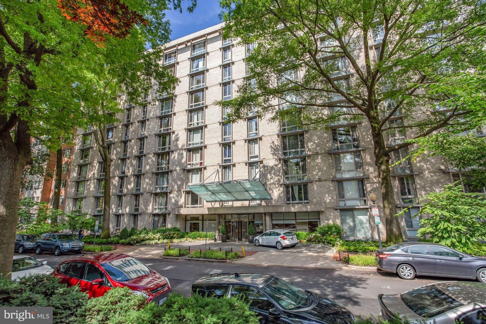 Claridge House unit N111, Washington, DC 20037 - photo 1