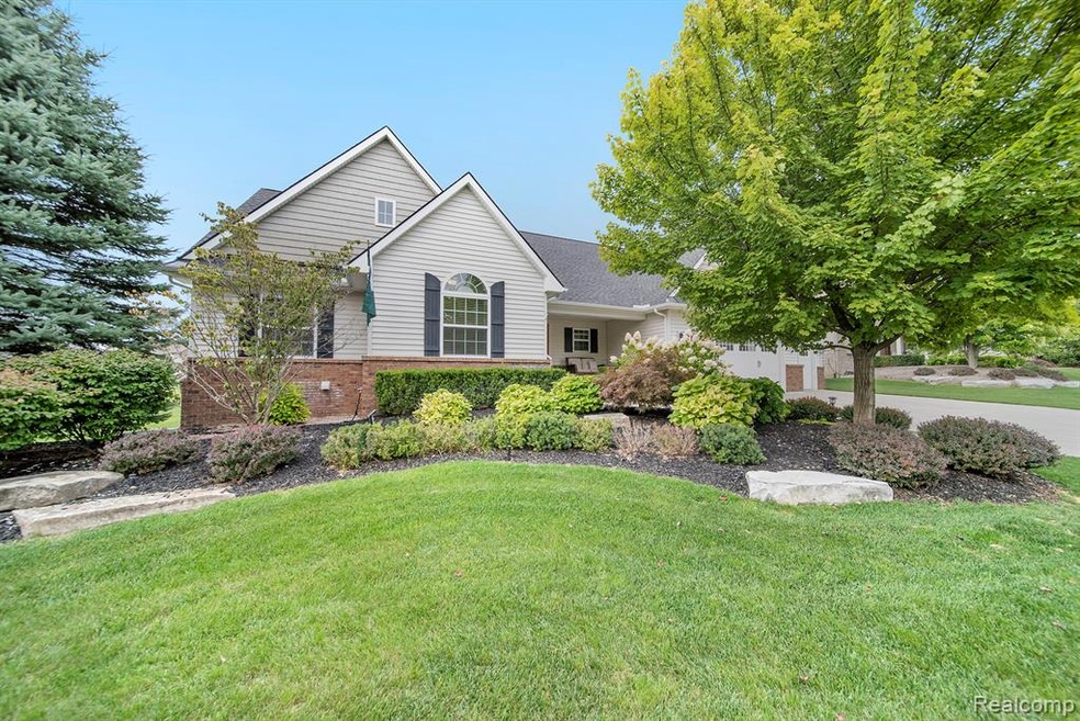 Welcome to 6847 Williamsbury Circle