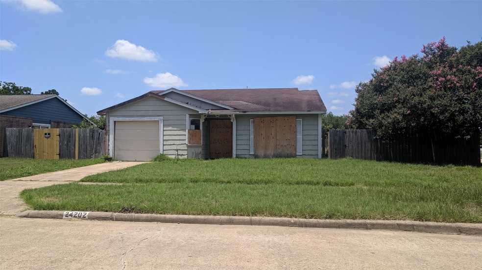24202 Running Iron Dr, Hockley, TX 77447 - photo 1