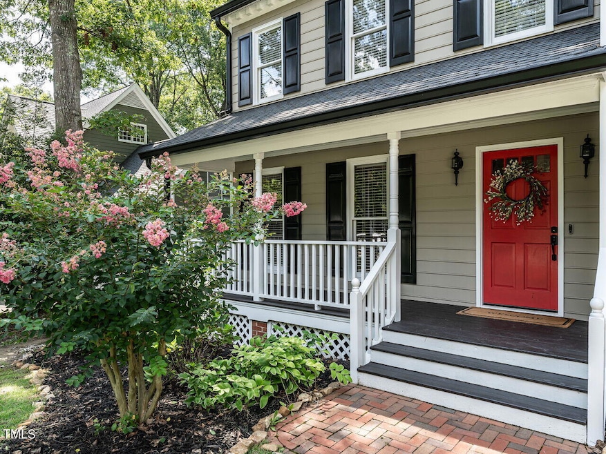 003-1280x960-front-porch