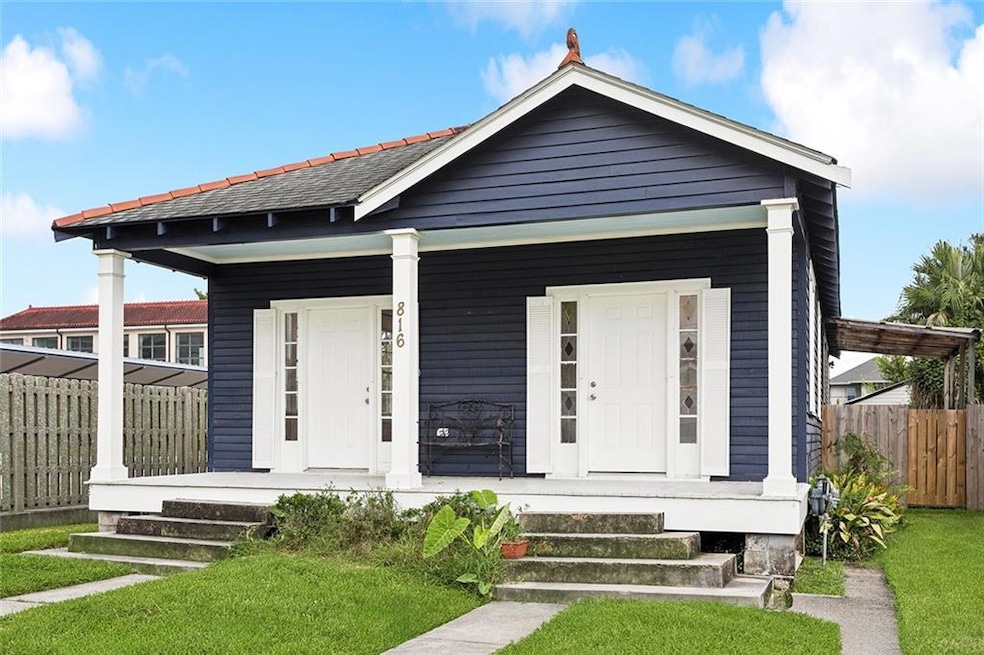 816 Lebeau St, Arabi, LA 70032 - photo 1