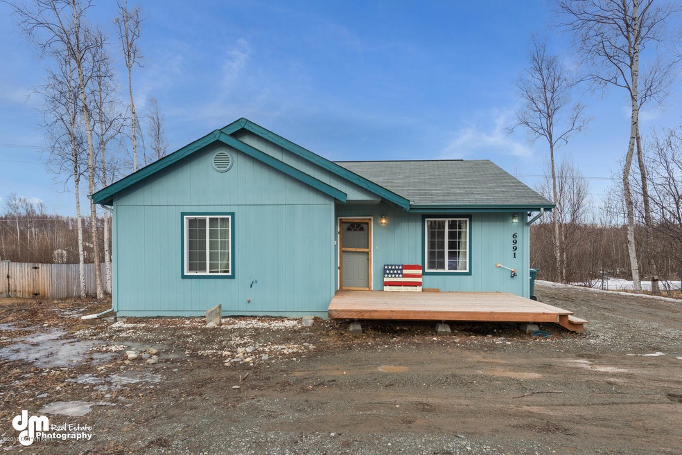 6991 W Leopold Loop Wasilla AK-large-012