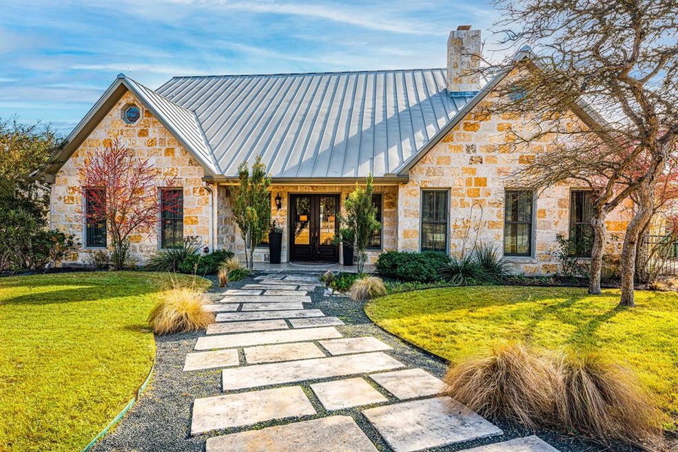 1315 Arbor Ridge Rd, Fredericksburg, TX 78624 - photo 1