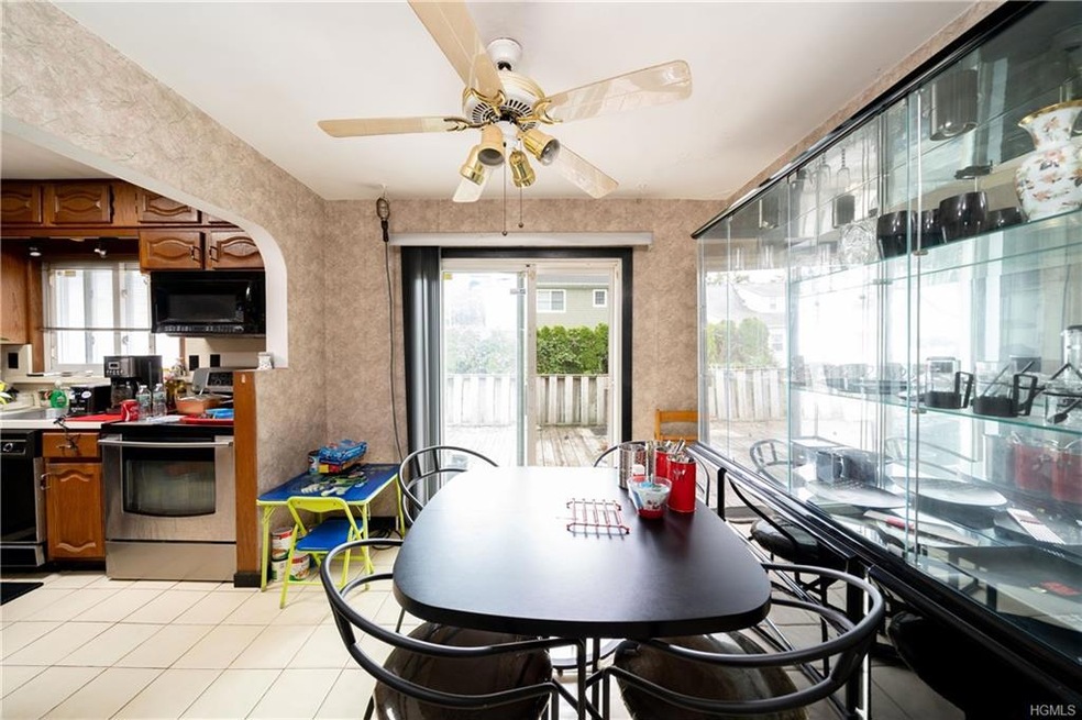 83 Roxbury Dr, Yonkers, NY 10710 - photo 1