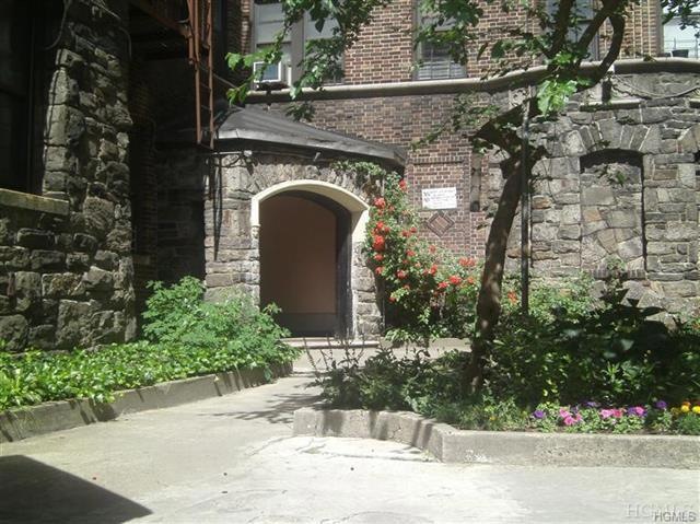 1175 Anderson Ave unit 1D, Bronx, NY 10452 - photo 1