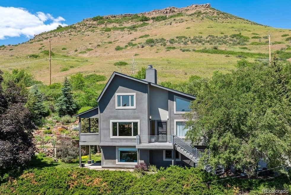 Welcome to 14150 Foothill Lane!