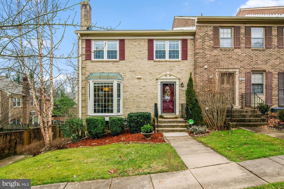 6401 Seven Oaks Dr, Falls Church, VA 22042 - photo 1