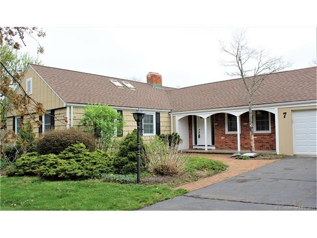 7 Sunset Dr, Glastonbury, CT 06033 - photo 1